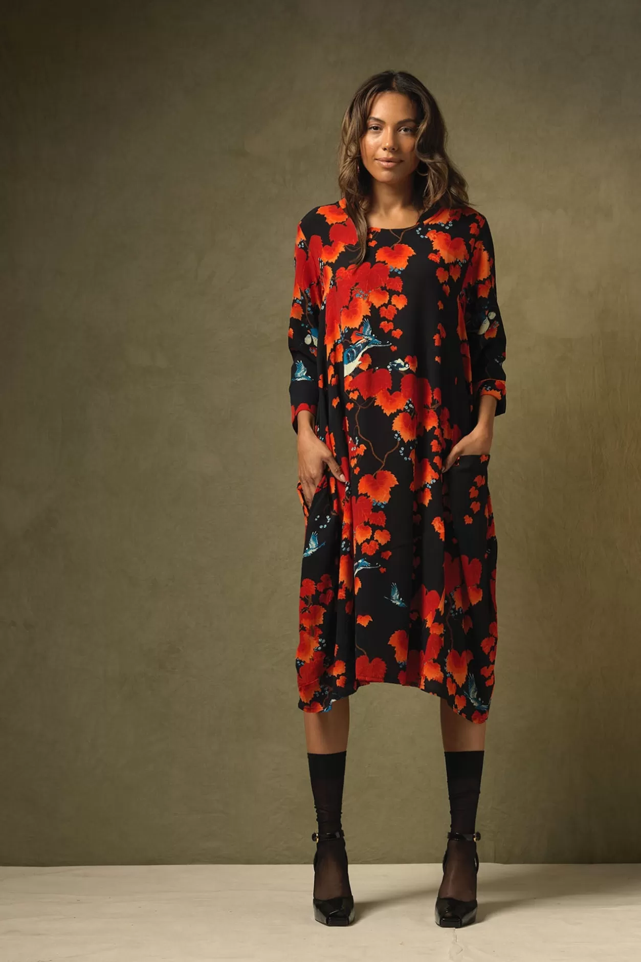 Women One Hundred Stars Acer Black Asymmetric Dress