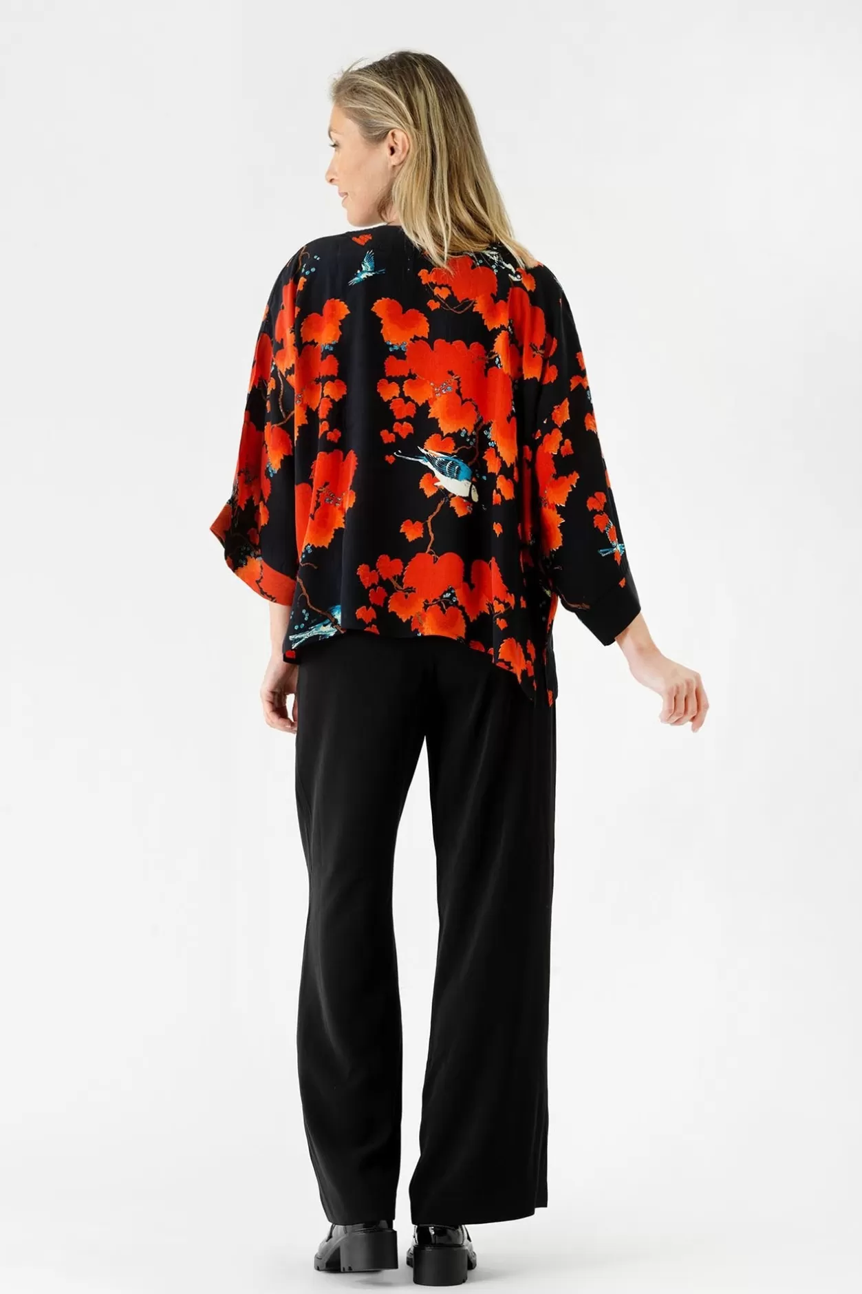 Women One Hundred Stars Acer Black Crepe Kimono