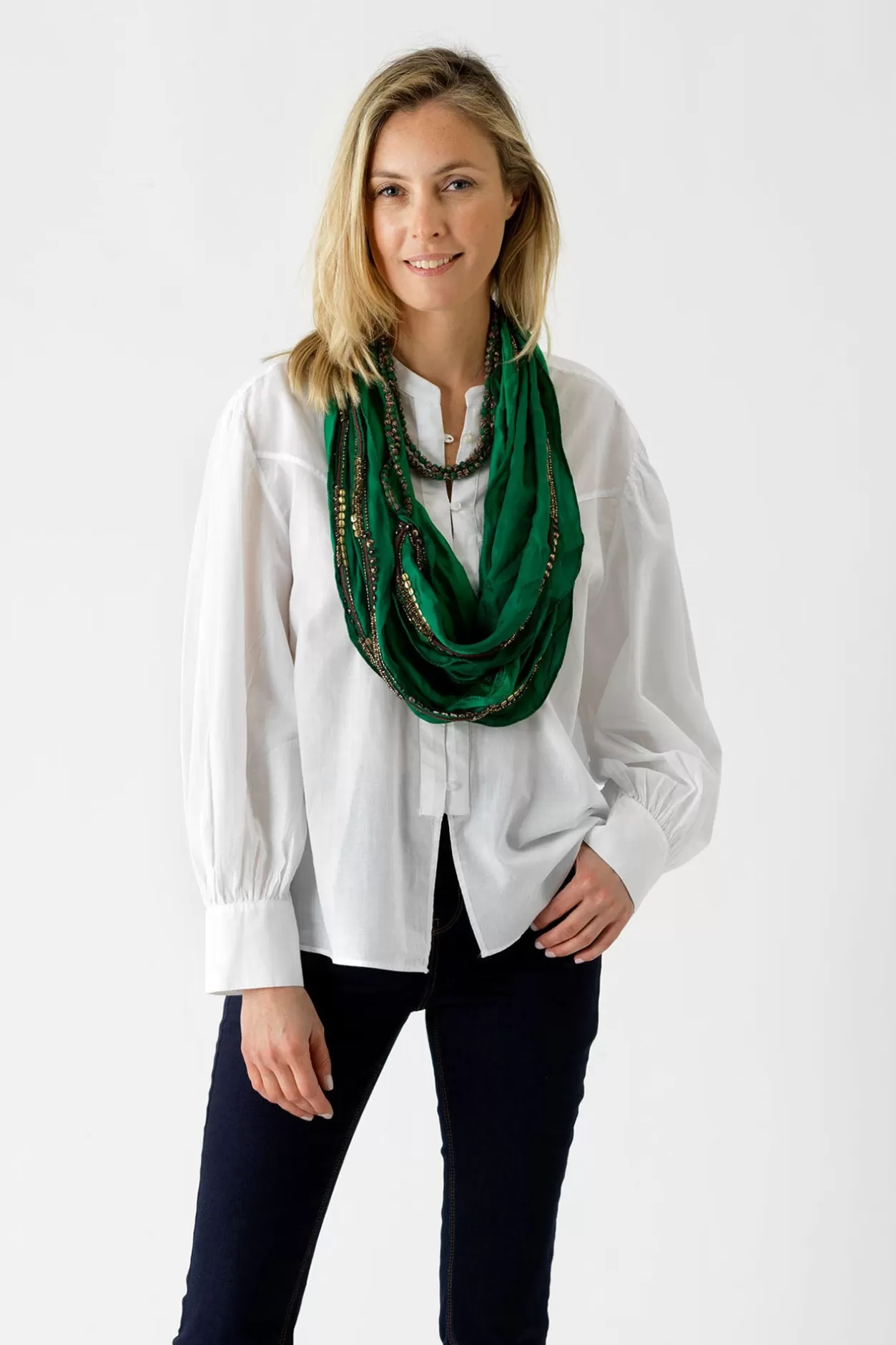 One Hundred Stars Indian Heritage Green Necklace Scarf