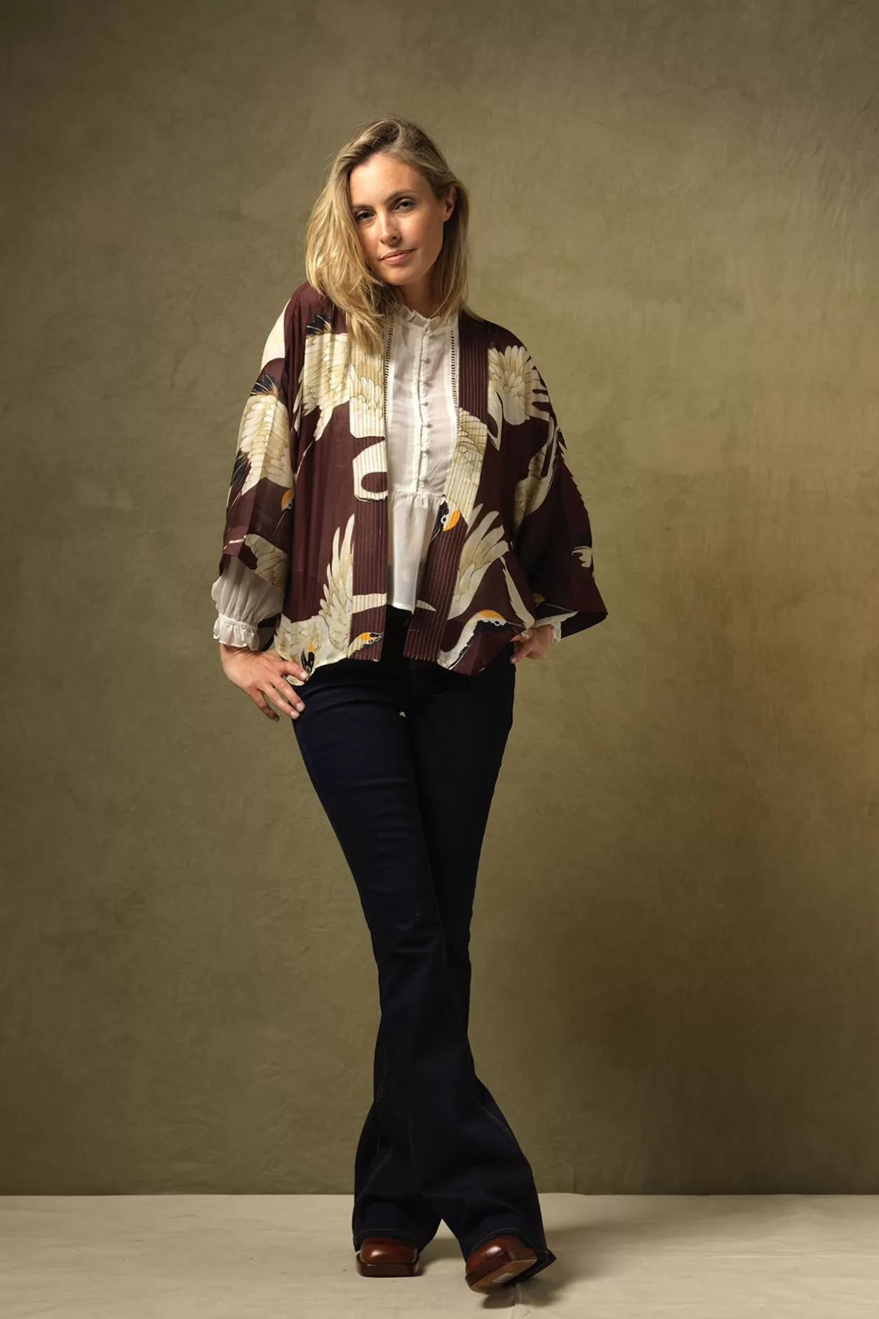 Women One Hundred Stars Stork Burgundy Kimono